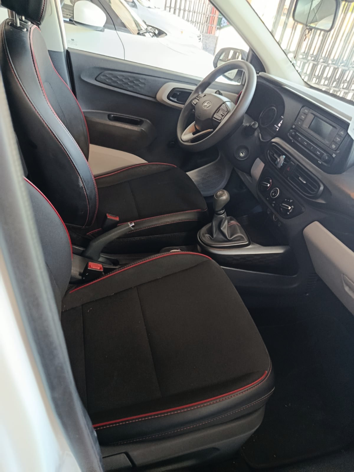 GRAND i10 4DR GL 2024